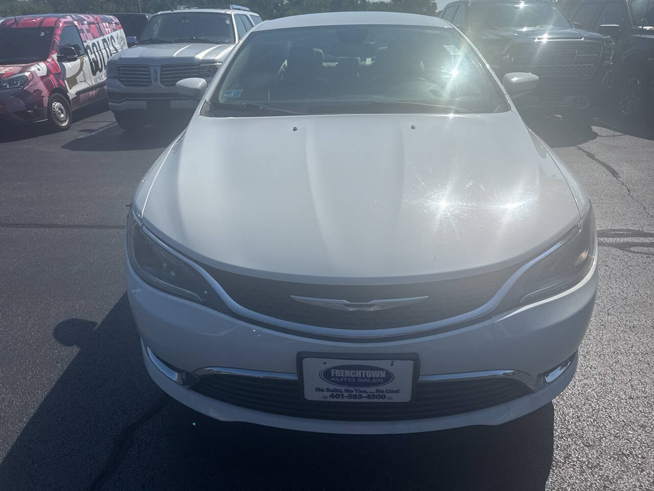 Used 2017 Chrysler 200 Limited Platinum FWD image 10