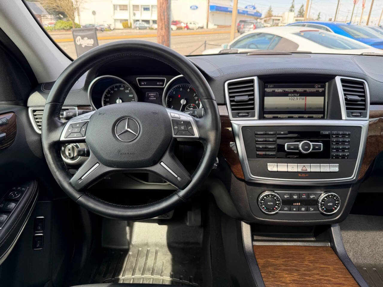 Used 2013 Mercedes-Benz GL 450 4MATIC w/ Premium 1 Pkg image 35