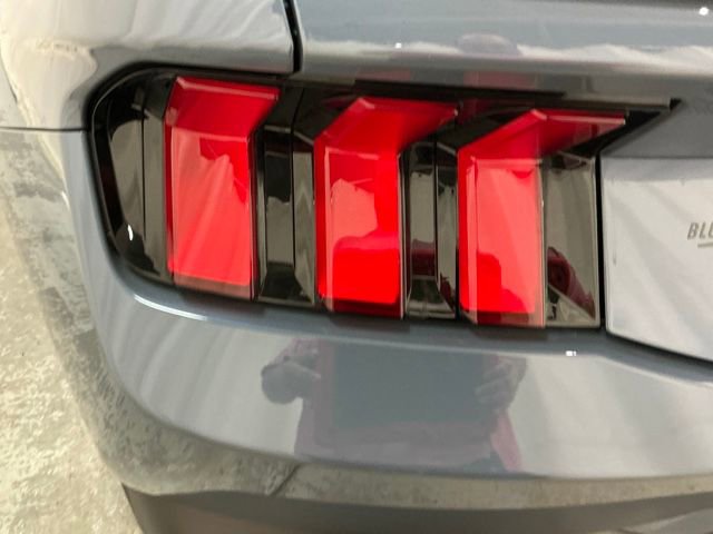 Used 2024 Ford Mustang Premium RWD image 6