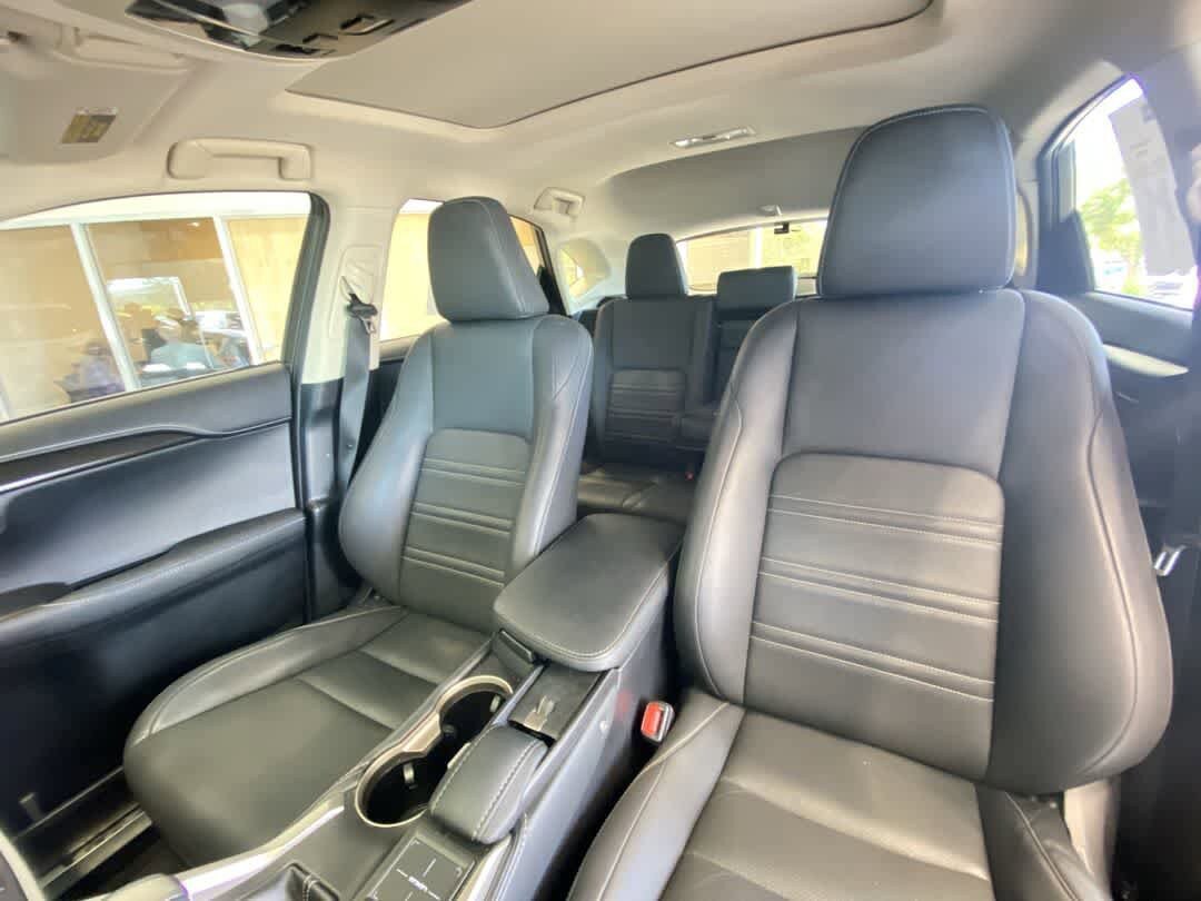 Used 2017 Lexus NX 300h AWD w/ Premium Package image 13