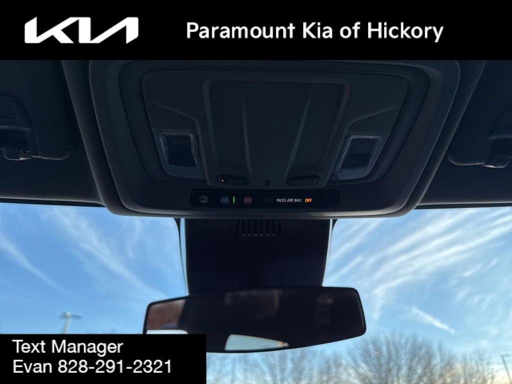 Used 2023 Chevrolet Silverado 1500 LT image 28