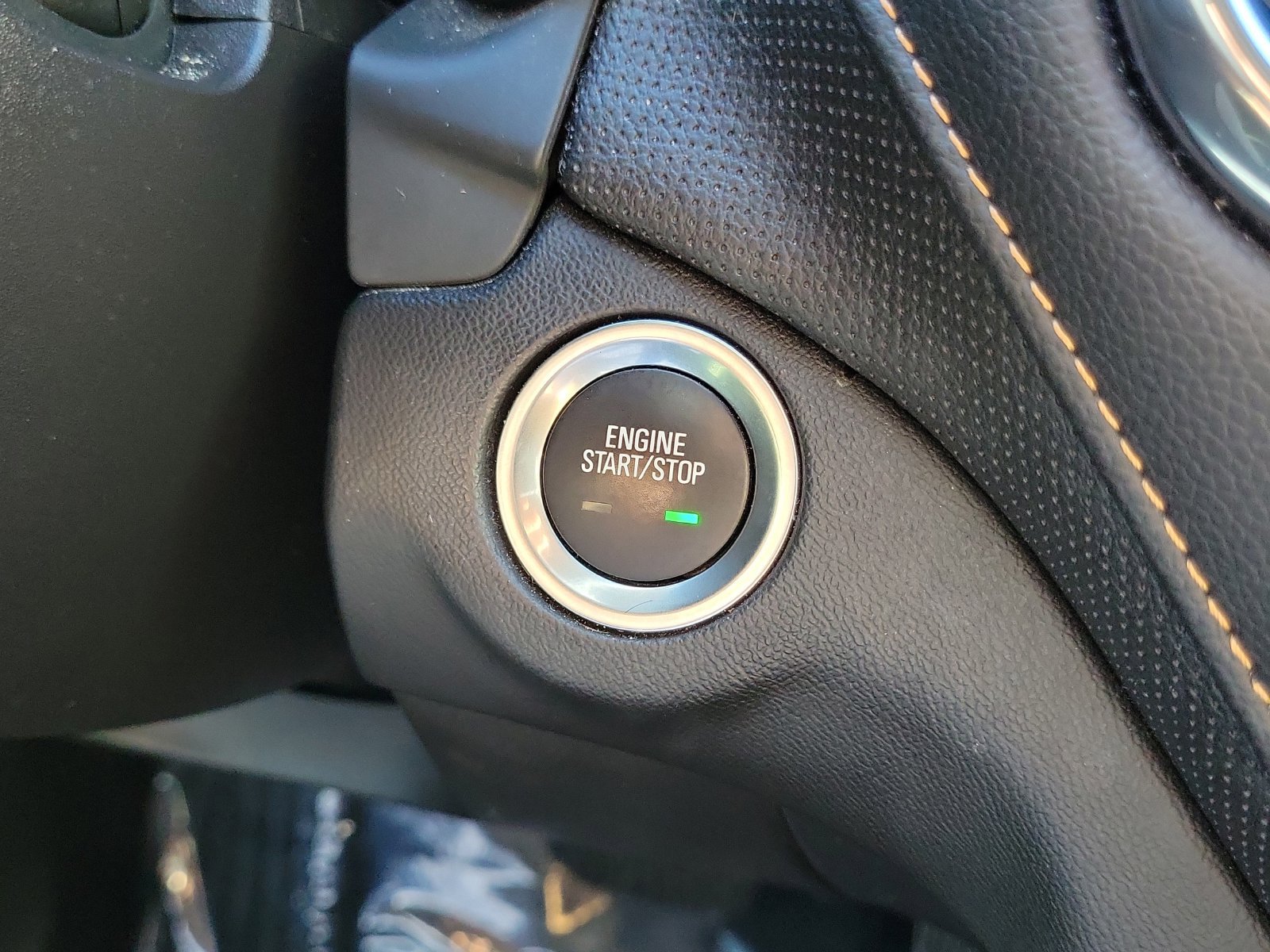 Used 2024 Chevrolet Equinox Premier FWD image 20