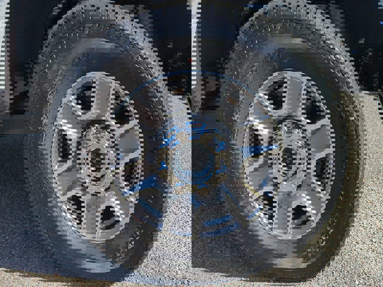 New 2026 Ford F350 Lariat image 11