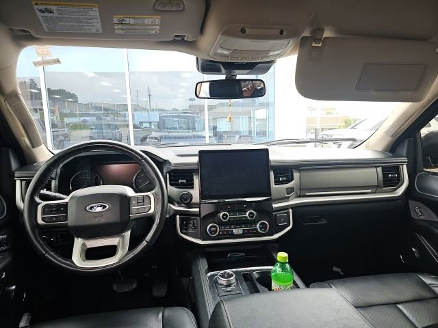 Used 2023 Ford Expedition Max XLT RWD image 16