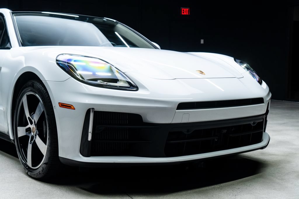 Used 2025 Porsche Panamera w/ Premium Package RWD image 6