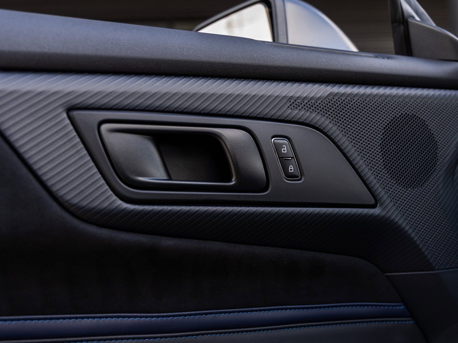 Used 2024 Ford Mustang Dark Horse image 23