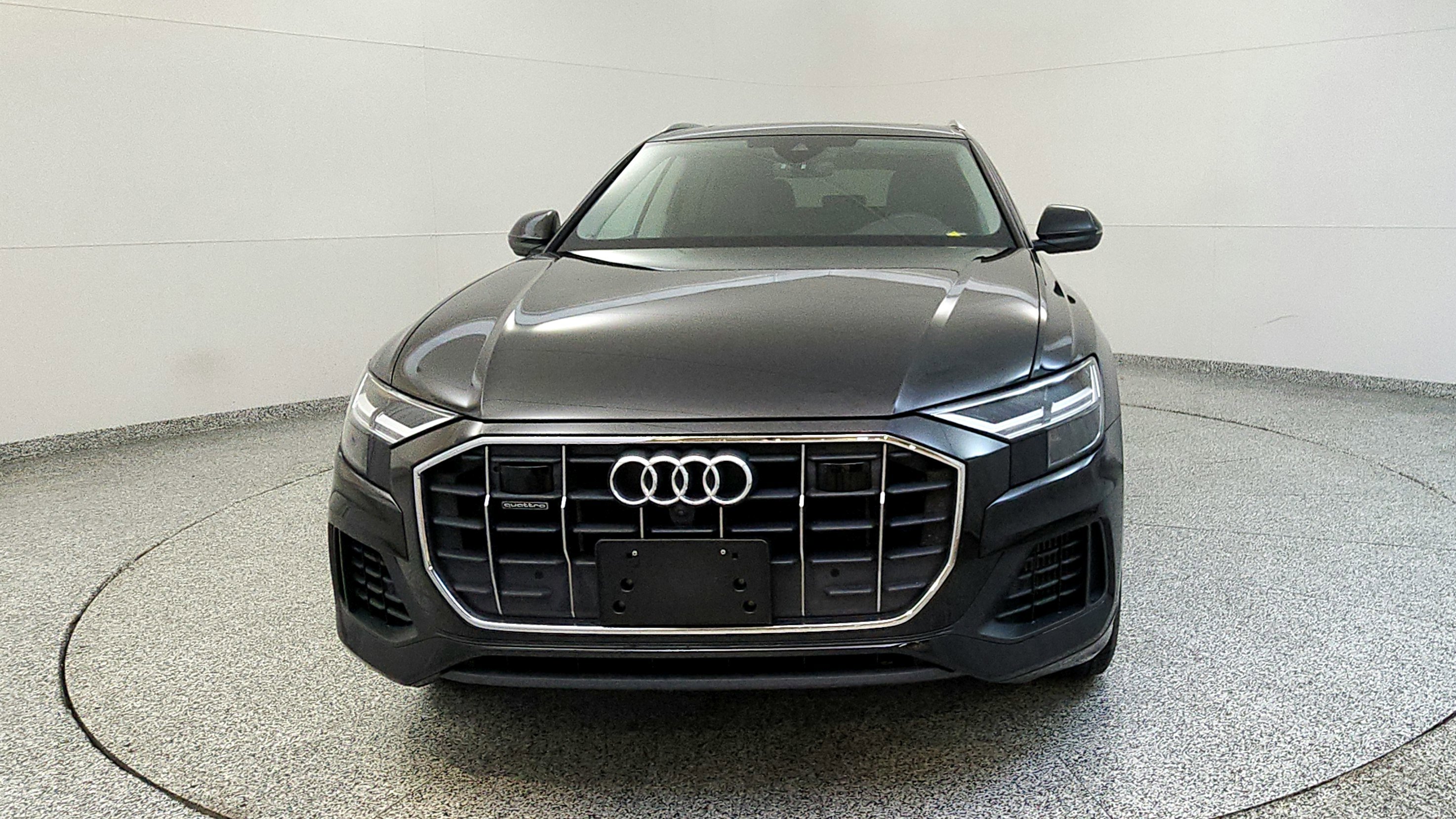 Used 2022 Audi Q8 Premium Plus AWD/4WD image 2
