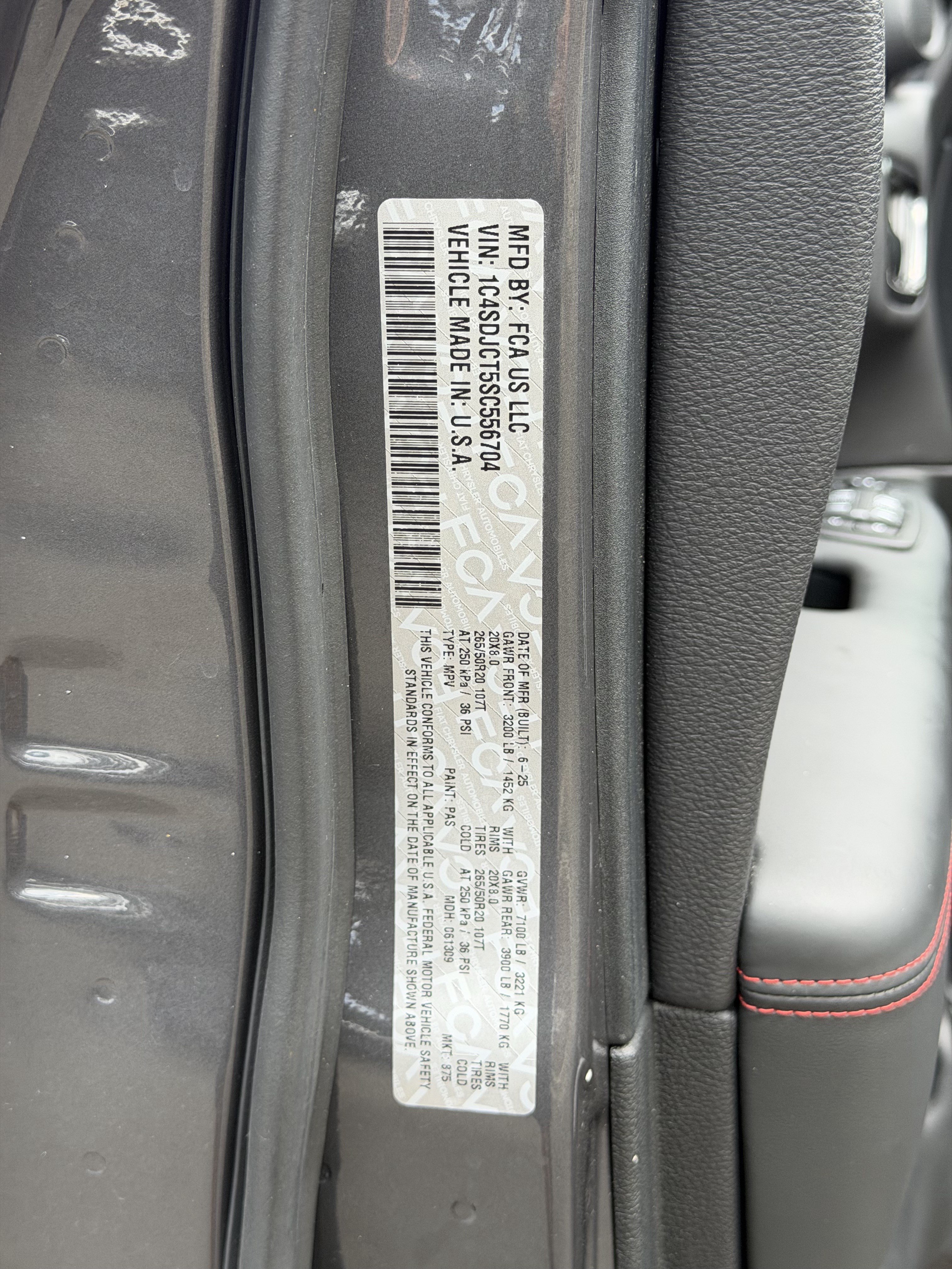 Used 2025 Dodge Durango R/T AWD/4WD image 39