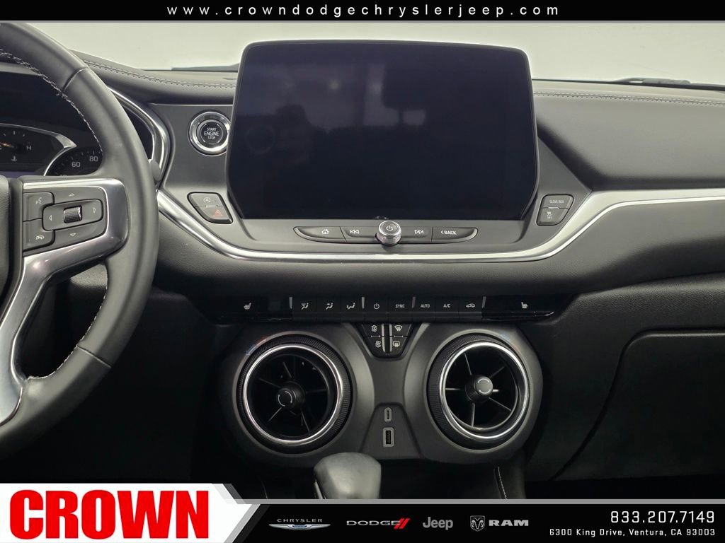 Used 2024 Chevrolet Blazer LT w/ Sound & Technology Package image 17