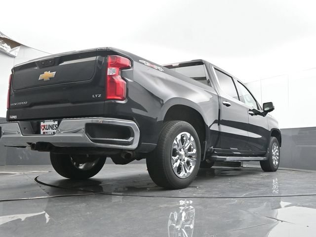 Used 2022 Chevrolet Silverado 1500 LTZ w/ LTZ Convenience Package II AWD/4WD image 21