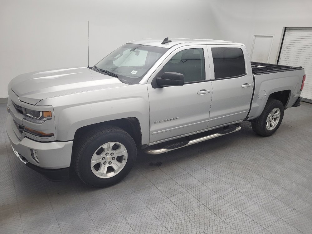 Used 2018 Chevrolet Silverado 1500 LT w/ All Star Edition image 2