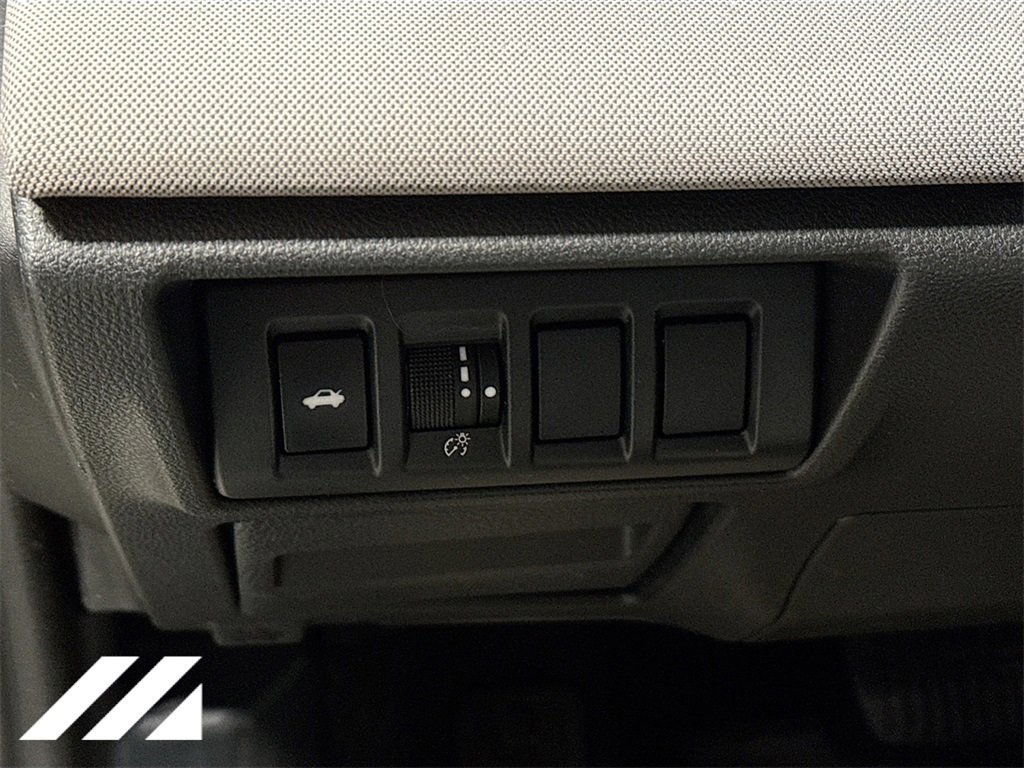 Used 2020 Subaru Legacy w/ Alloy Wheel Package image 10