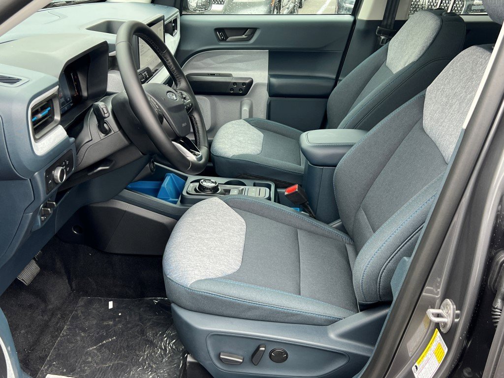 New 2026 Ford Maverick XLT w/ XLT Luxury Package image 13