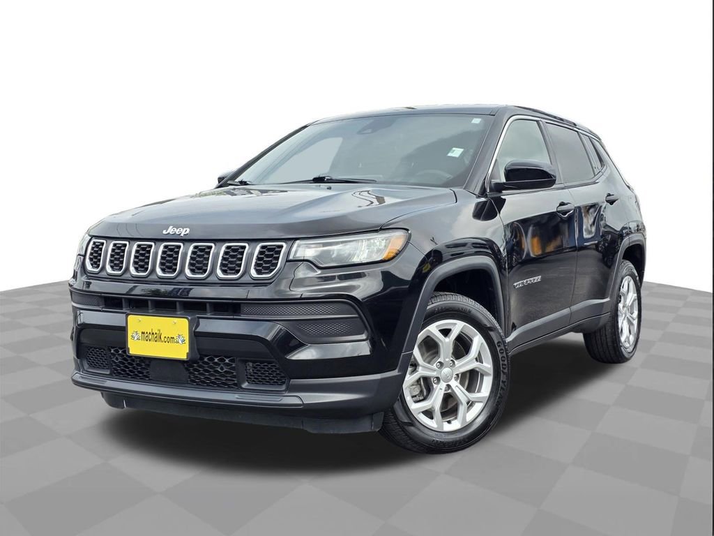 Used 2024 Jeep Compass Sport image 1