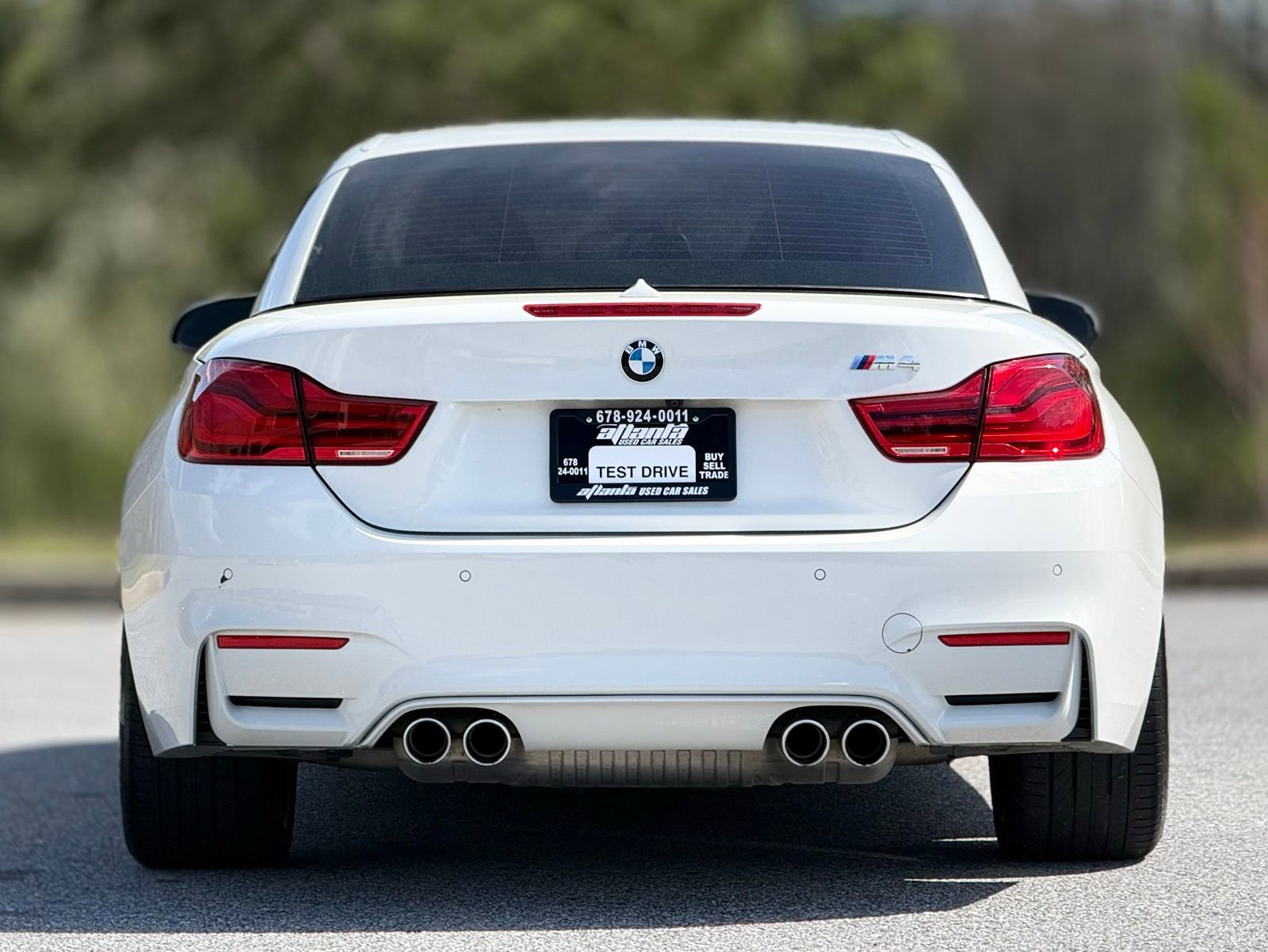 Used 2019 BMW M4 Convertible image 5
