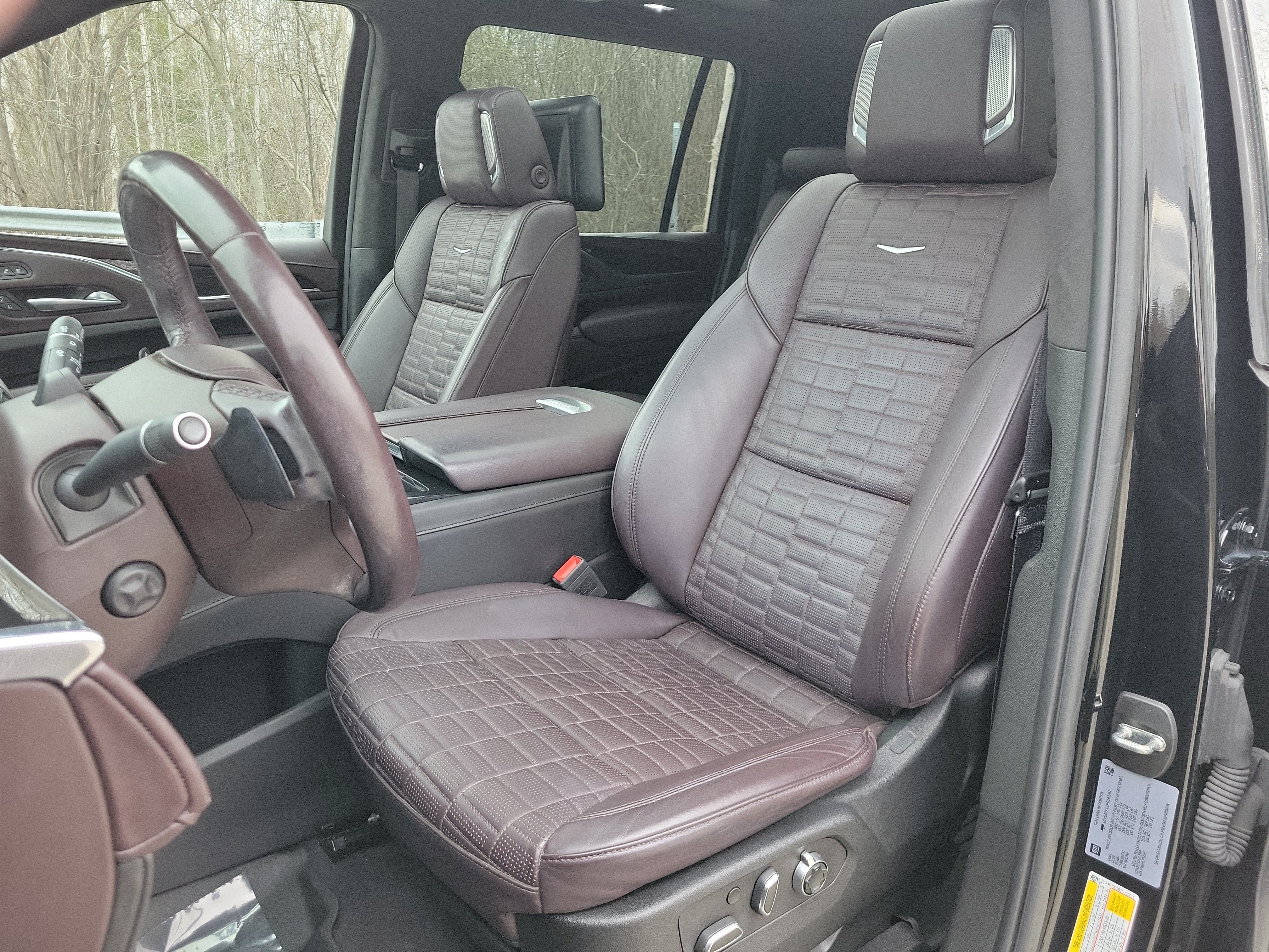 Certified 2024 Cadillac Escalade ESV Sport Platinum w/ LPO, ONYX Package AWD/4WD image 14