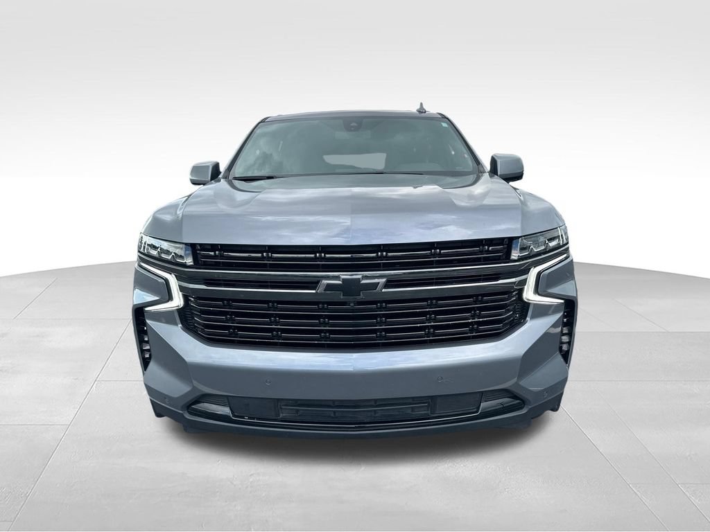 Used 2022 Chevrolet Suburban RST w/ Luxury Package AWD/4WD image 8