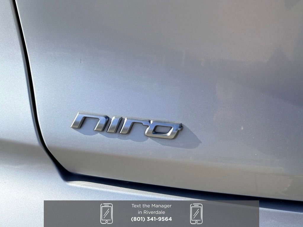 Used 2019 Kia Niro LX image 9