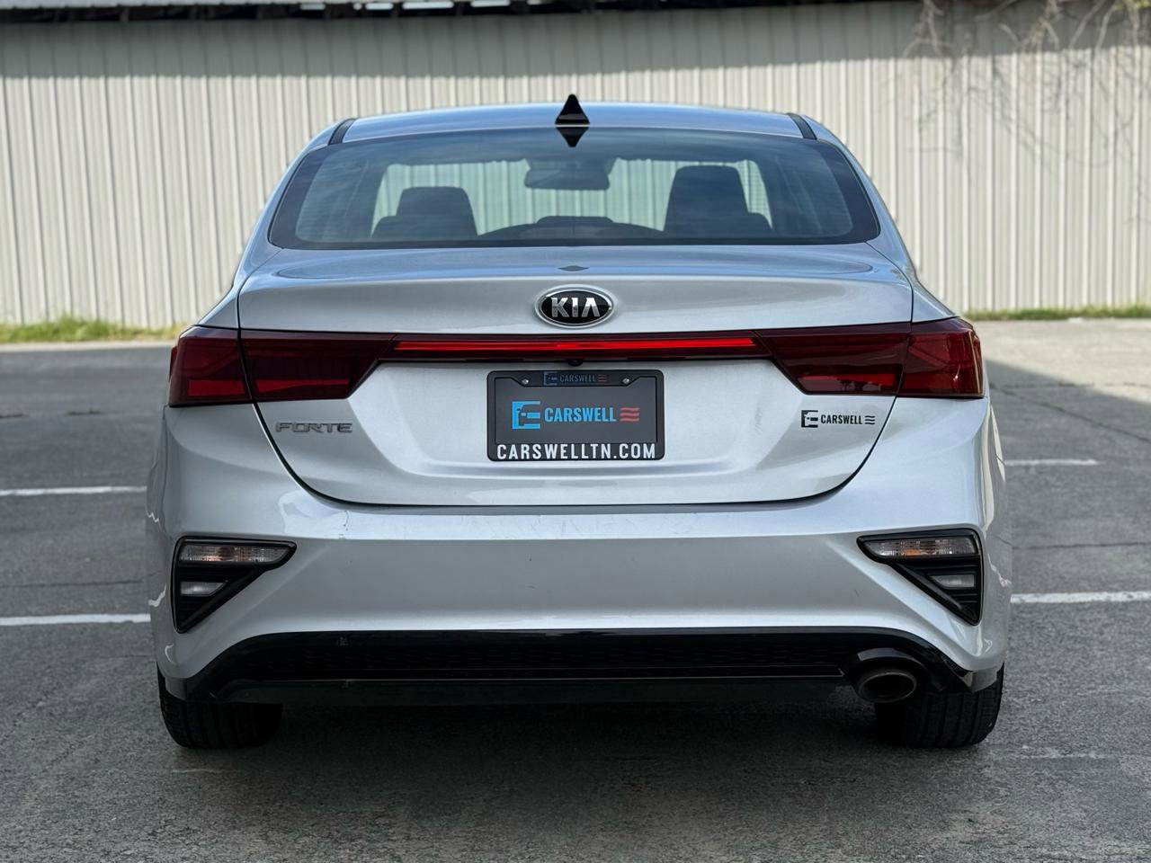 Used 2020 Kia Forte LXS FWD image 6