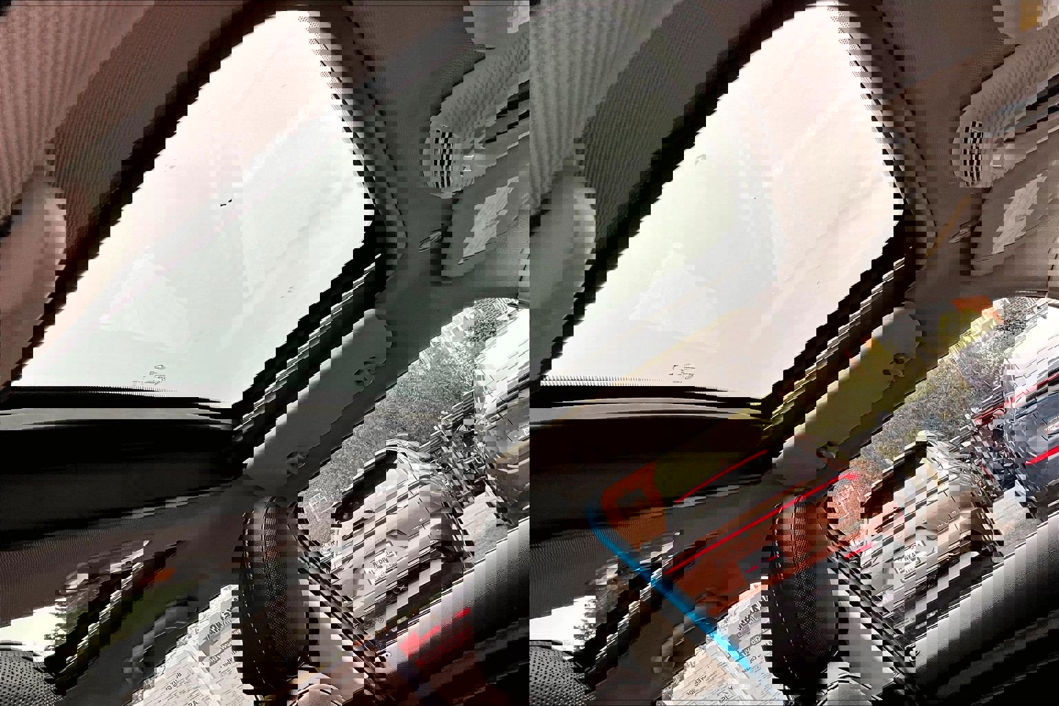 Used 2016 MINI Cooper 4-Door Hardtop image 19