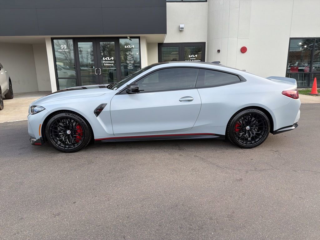 Used 2023 BMW M4 CSL image 2