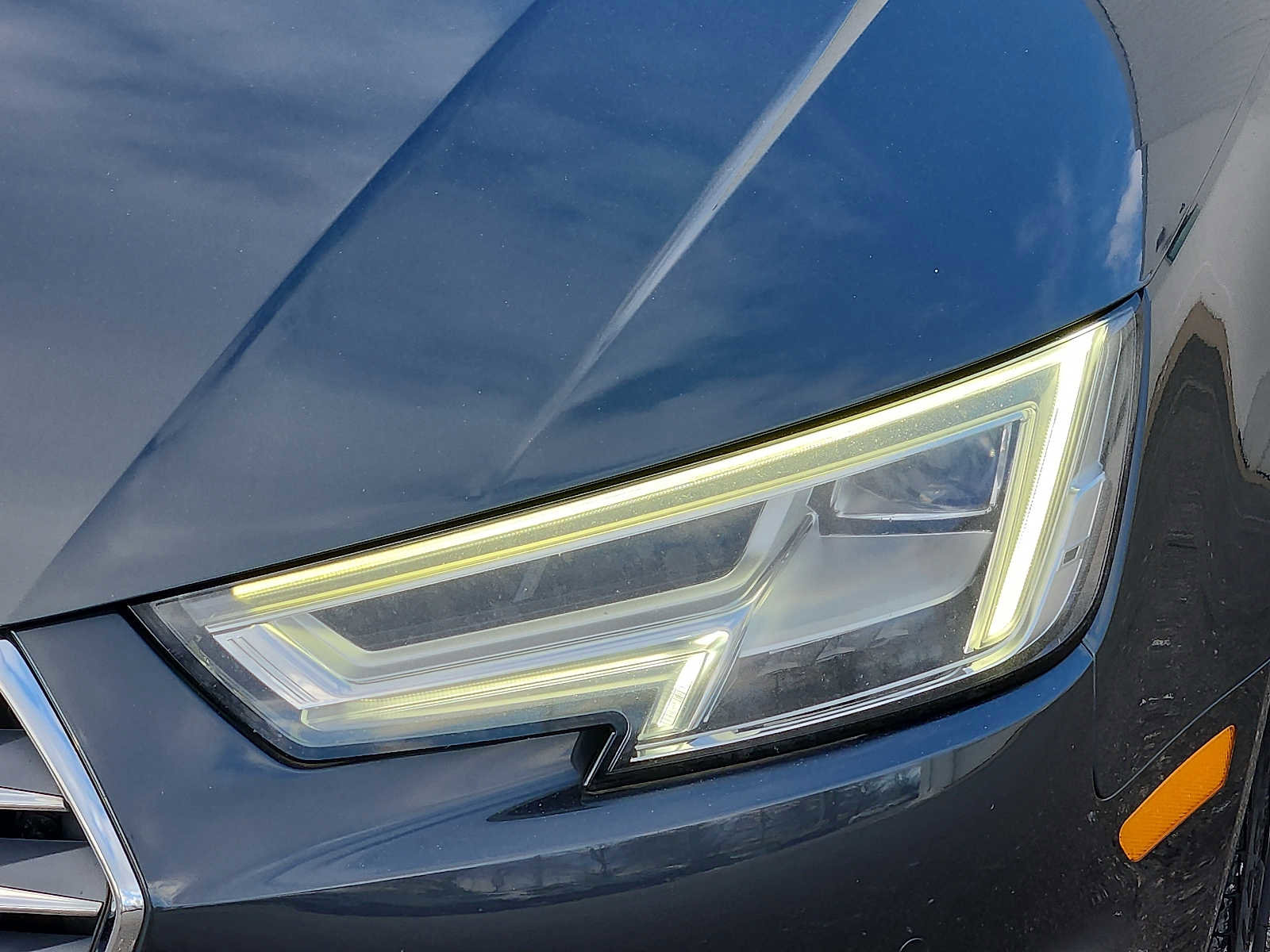 Used 2017 Audi A4 2.0T Premium Plus w/ Premium Plus Package image 9