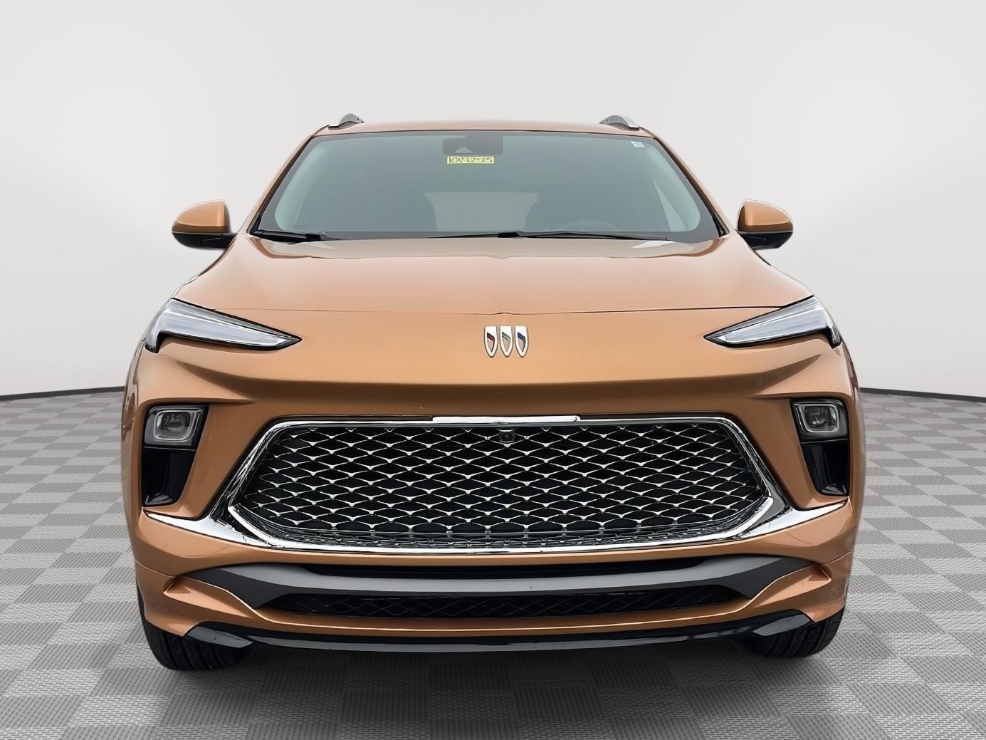 Used 2025 Buick Encore GX Avenir w/ Avenir Technology Package image 3