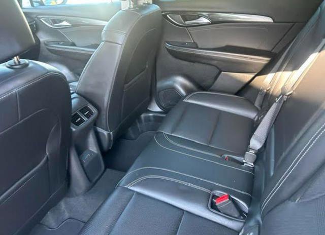 Used 2024 Buick Envision Preferred image 3
