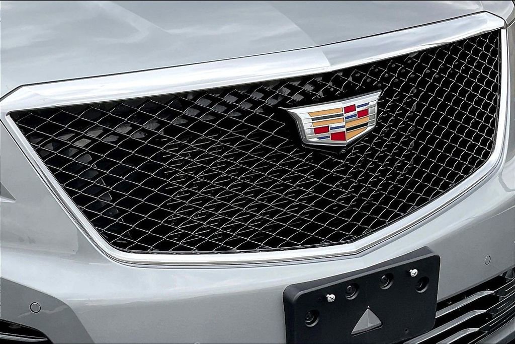 Used 2025 Cadillac XT5 Sportv w/ Technology Package AWD/4WD image 31