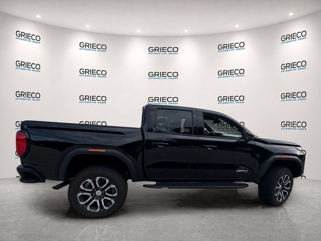 Used 2023 GMC Canyon AT4 w/ AT4 Premium Package AWD/4WD image 8