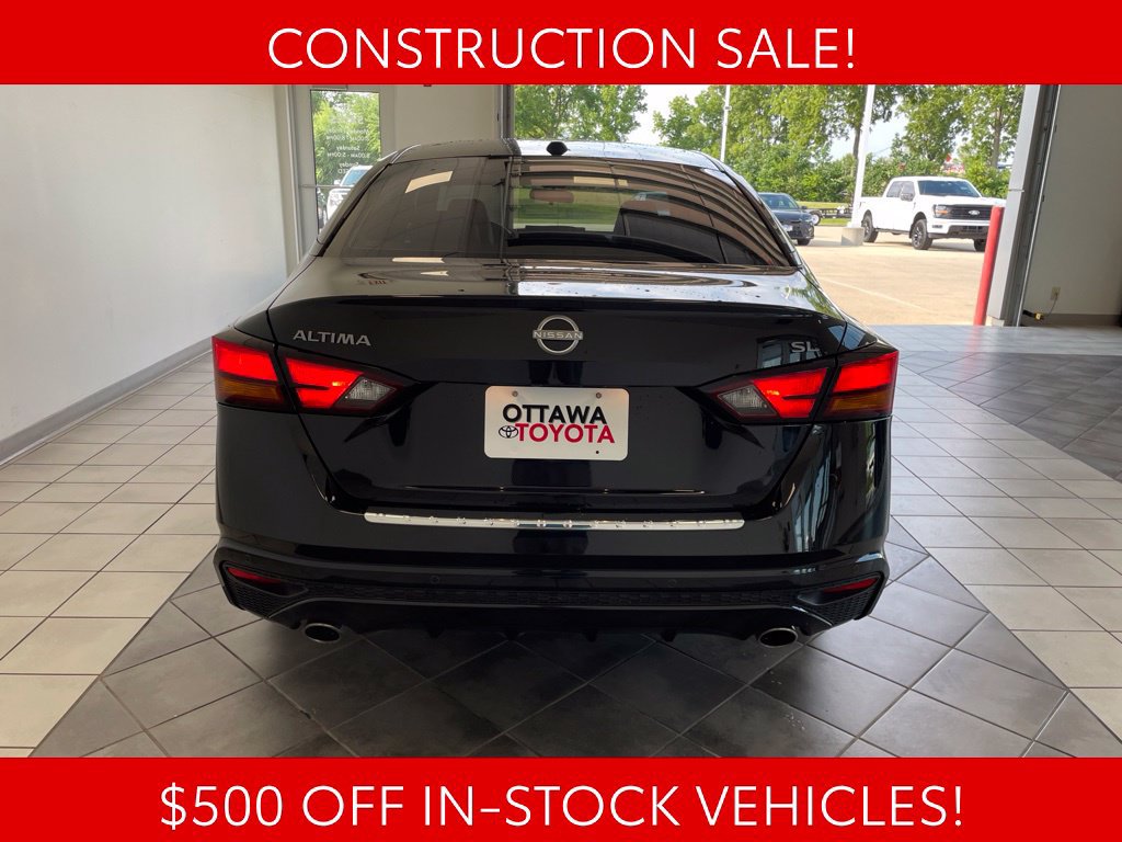 Used 2023 Nissan Altima 2.5 SL FWD image 7