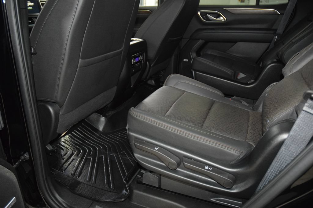 Used 2023 Chevrolet Tahoe High Country AWD/4WD image 41