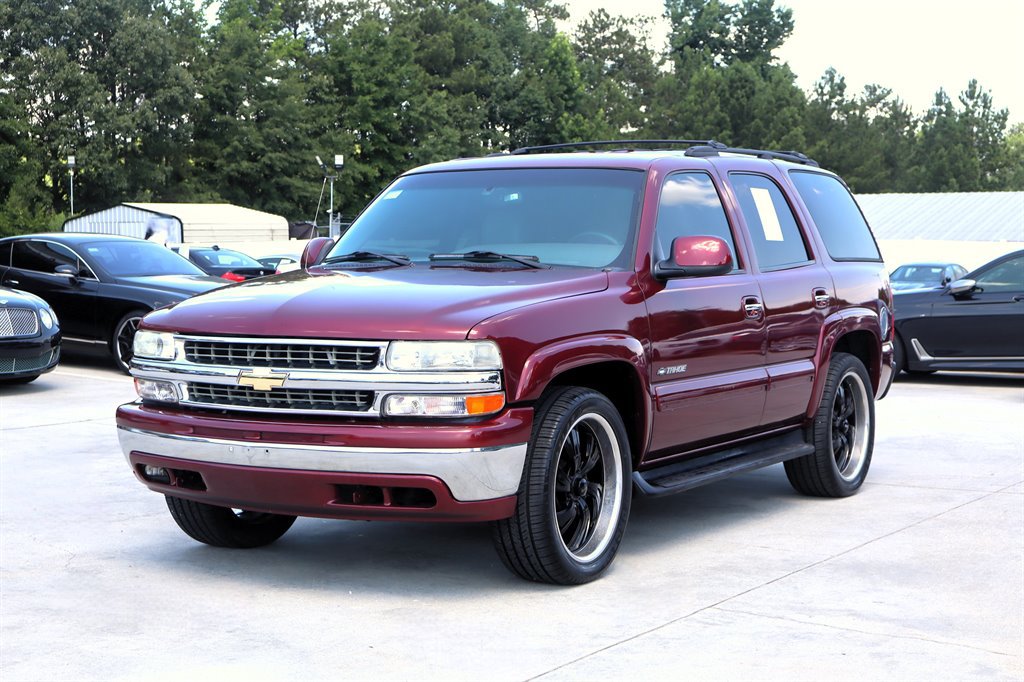 Used 2002 Chevrolet Tahoe LS w/ Traction Pkg RWD image 3