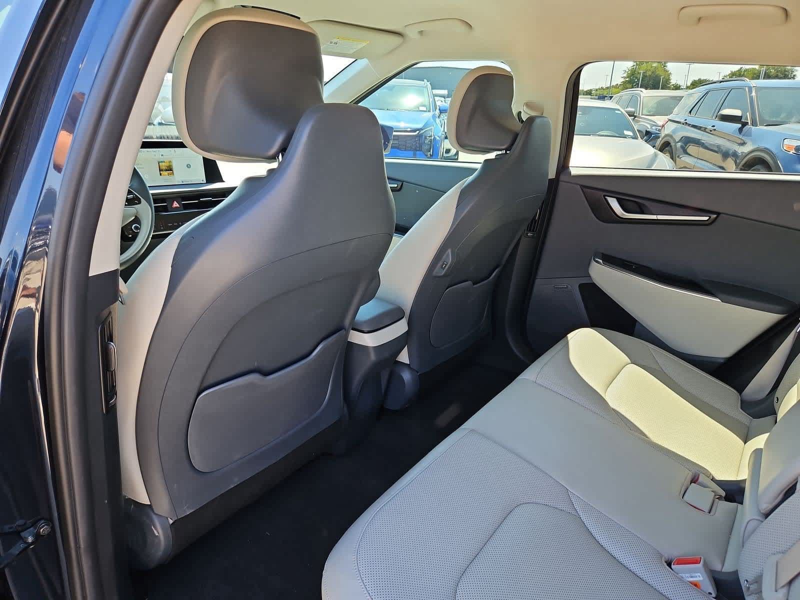 Certified 2023 Kia EV6 Wind w/ Wind Technology Package RWD image 17