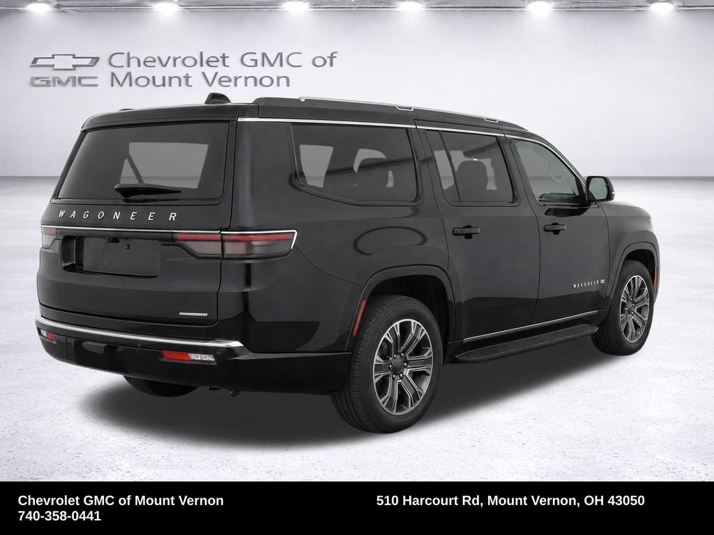 Used 2024 Jeep Wagoneer L Series II w/ Flexible Seating Group AWD/4WD image 24