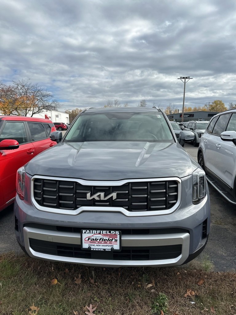 New 2025 Kia Telluride S