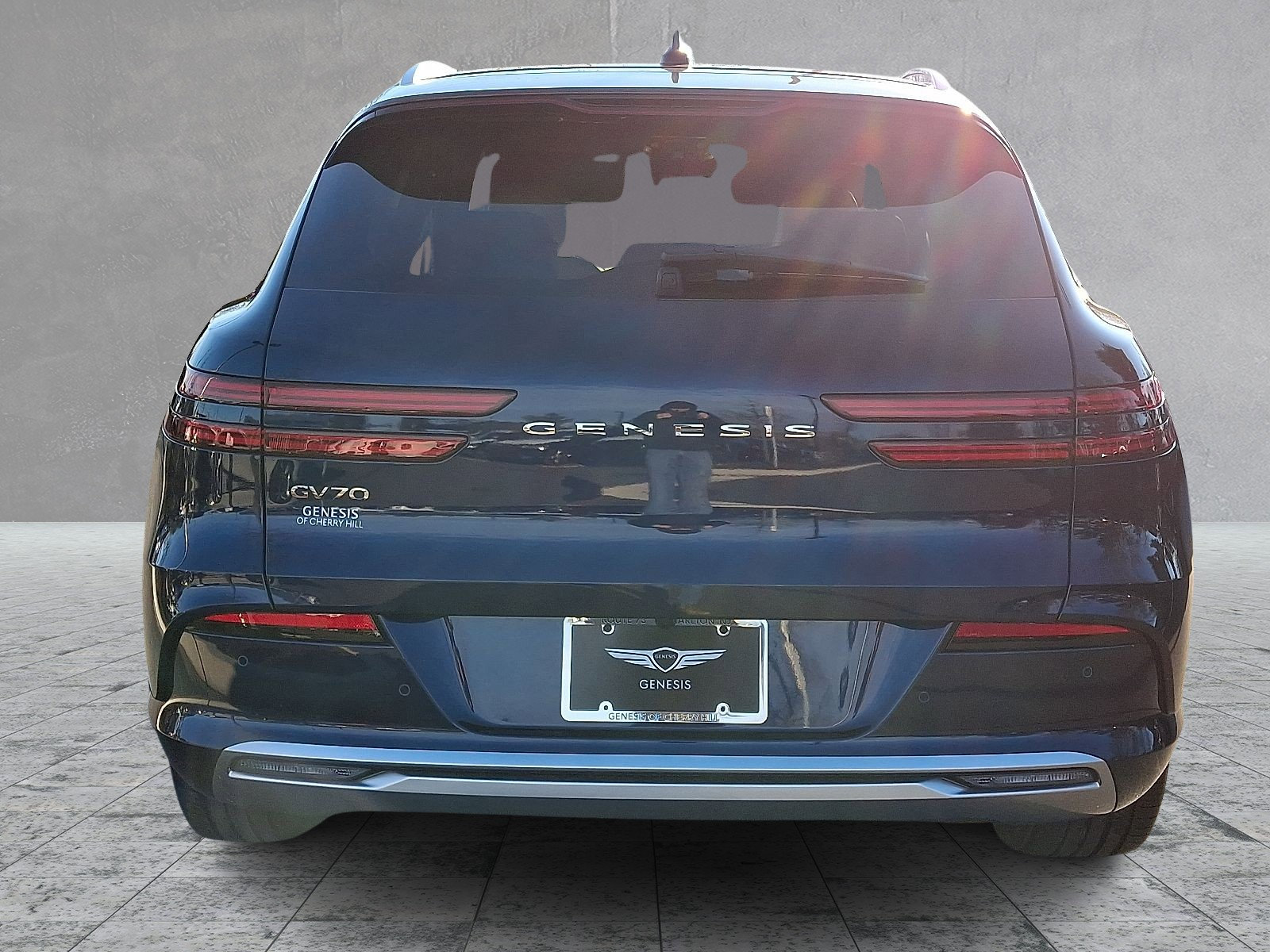 Certified 2025 Genesis Electrified GV70 image 9