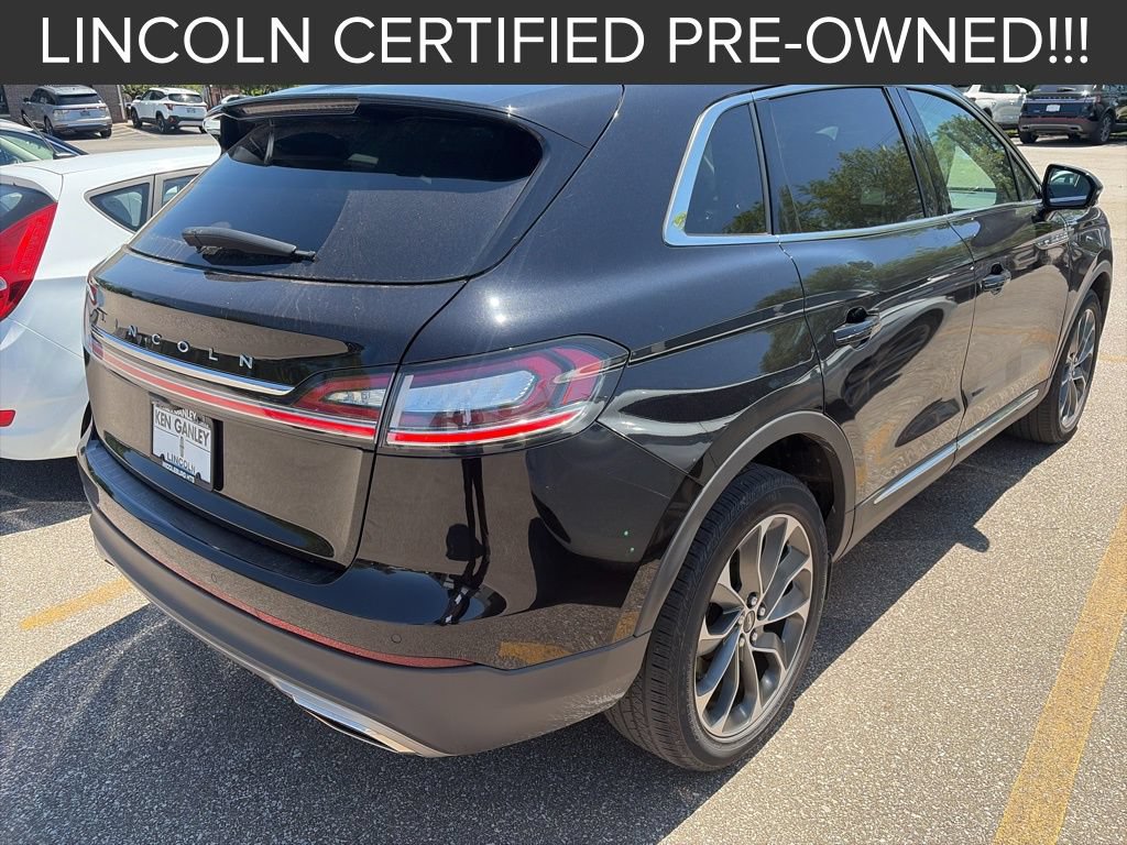 Used 2023 Lincoln Nautilus Reserve AWD/4WD image 3