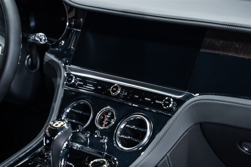 Used 2020 Bentley Continental GT AWD/4WD image 56