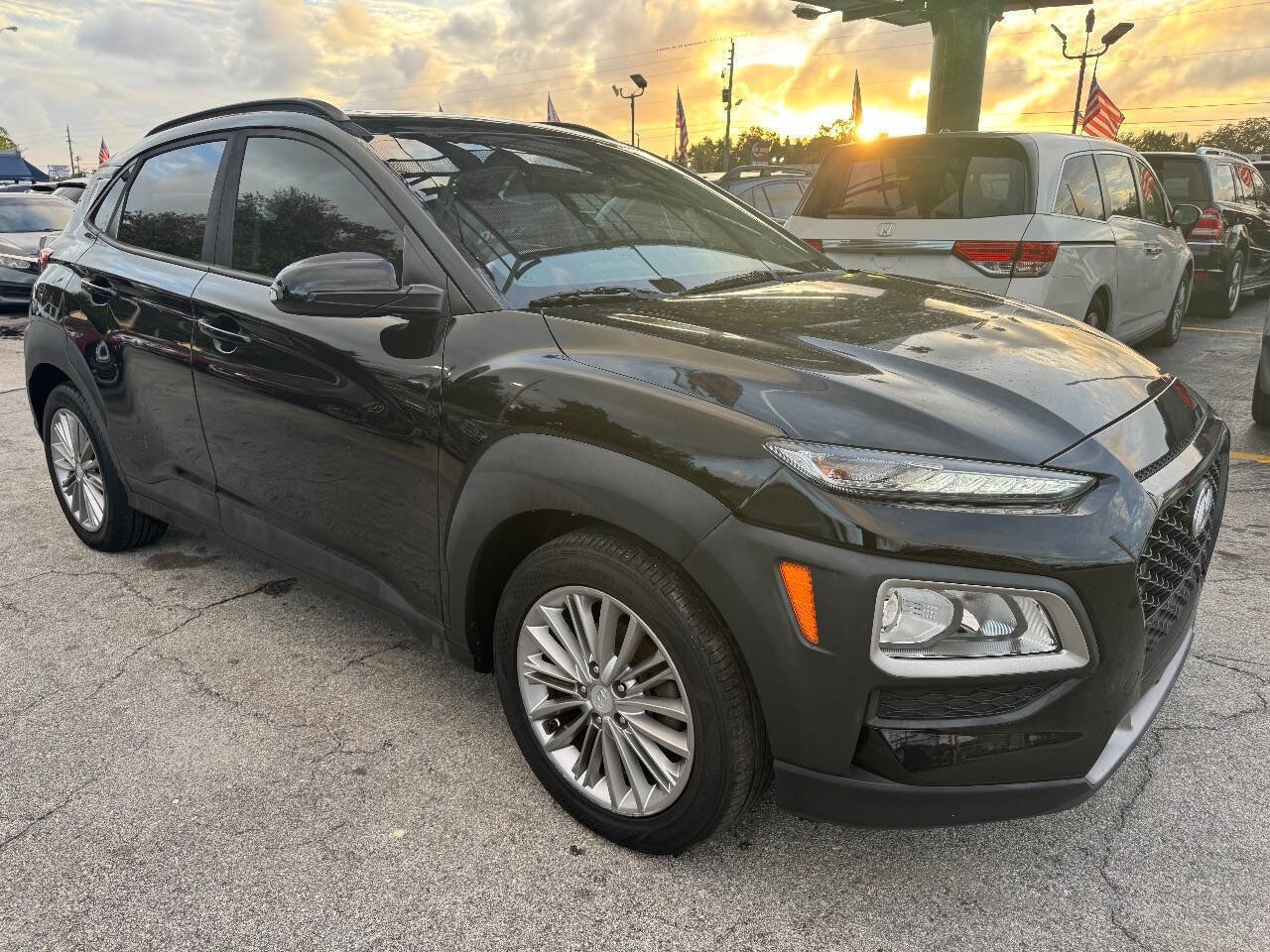 Used 2018 Hyundai Kona SEL w/ SEL Tech Package 02 FWD image 6