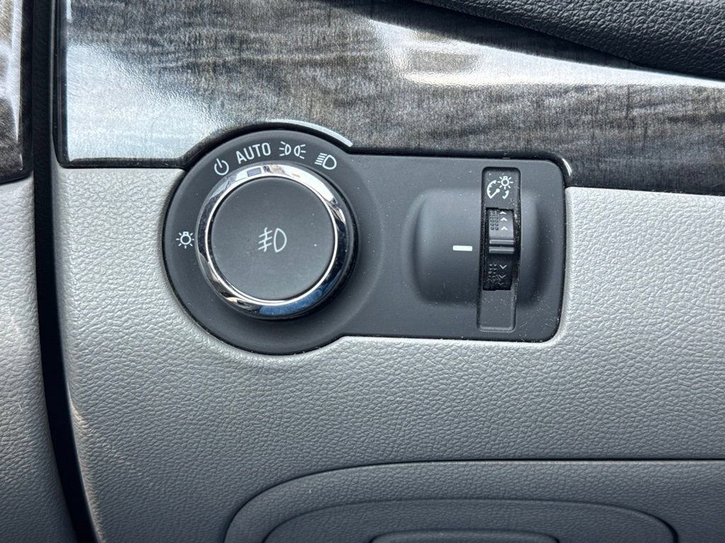 Used 2014 Buick Encore Premium FWD image 29