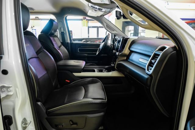 Used 2024 RAM 3500 Laramie w/ Towing Technology Group image 33