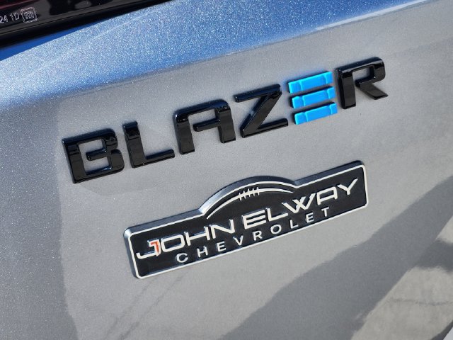 Used 2025 Chevrolet Blazer EV LT w/ Midnight/Sport Edition AWD/4WD image 14