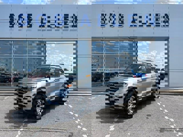 Used 2024 Ford Explorer XLT w/ Equipment Group 202A