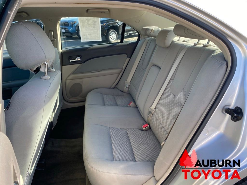Used 2012 Ford Fusion S FWD image 13