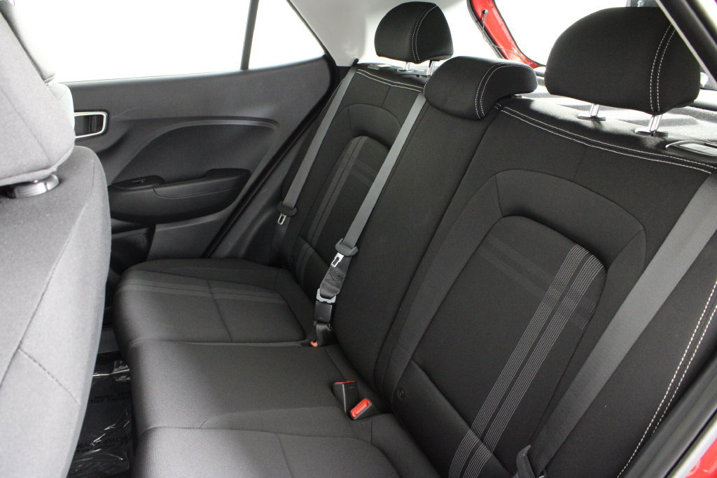 Certified 2026 Hyundai Venue SEL FWD image 21