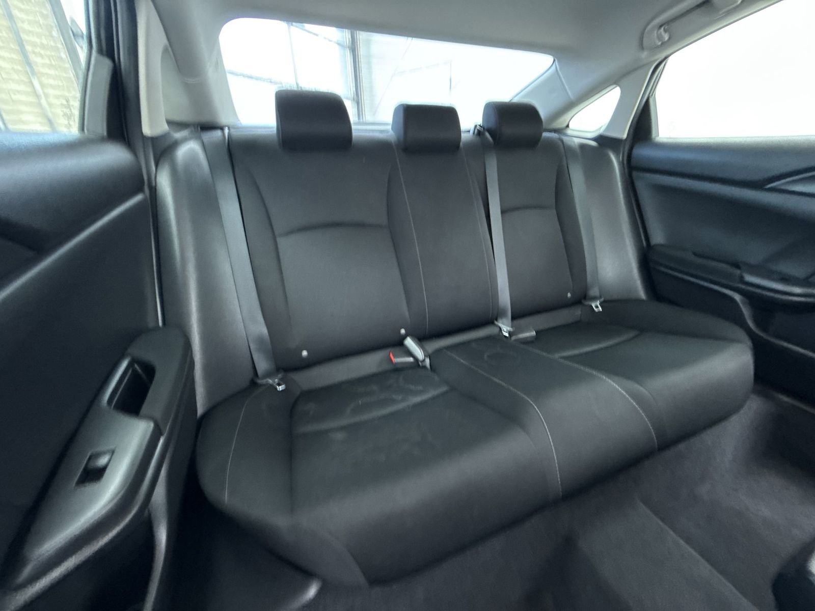 Used 2020 Honda Civic LX image 39