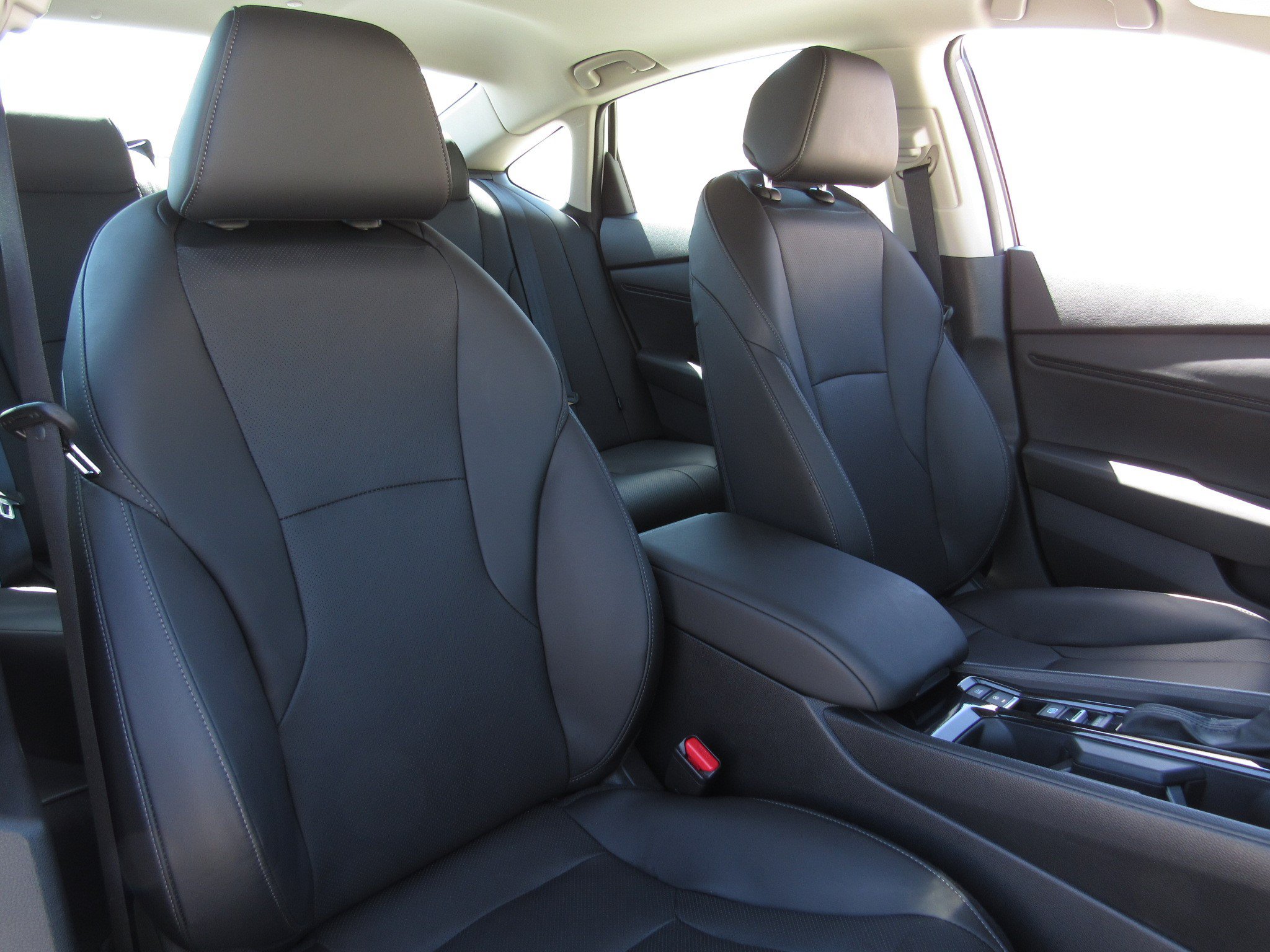 Certified 2025 Honda Accord EX-L image 11