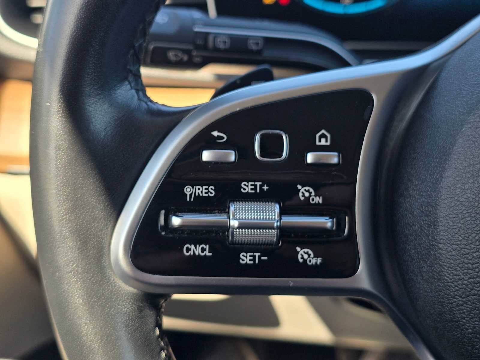 Used 2022 Mercedes-Benz GLE 350 image 33