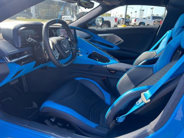 Used 2024 Chevrolet Corvette Stingray Premium Cpe w/ Z51 Performance Package image 23